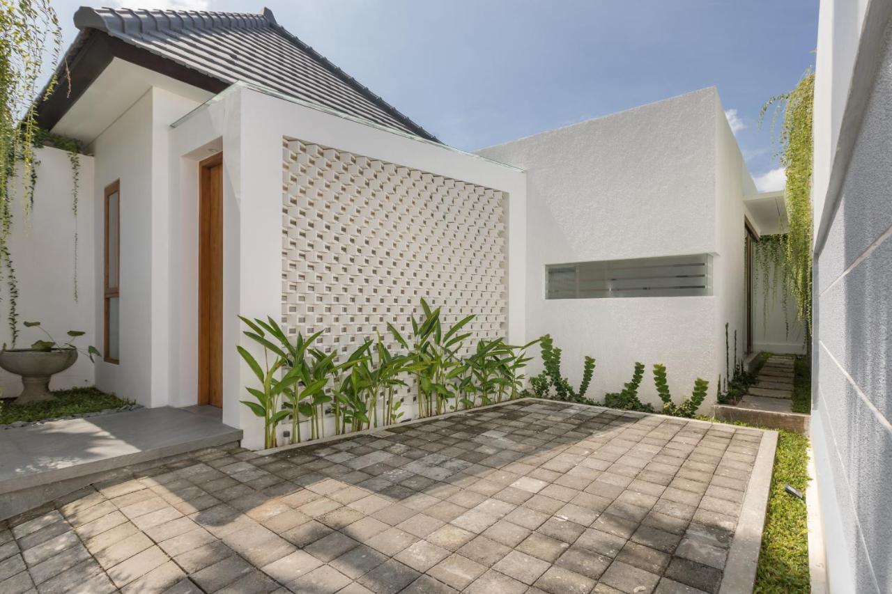 Fenosa Seminyak Villas By Nagisa Bali Εξωτερικό φωτογραφία