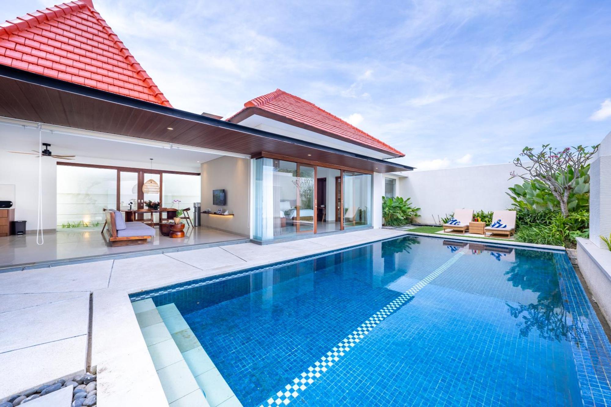 Fenosa Seminyak Villas By Nagisa Bali Εξωτερικό φωτογραφία